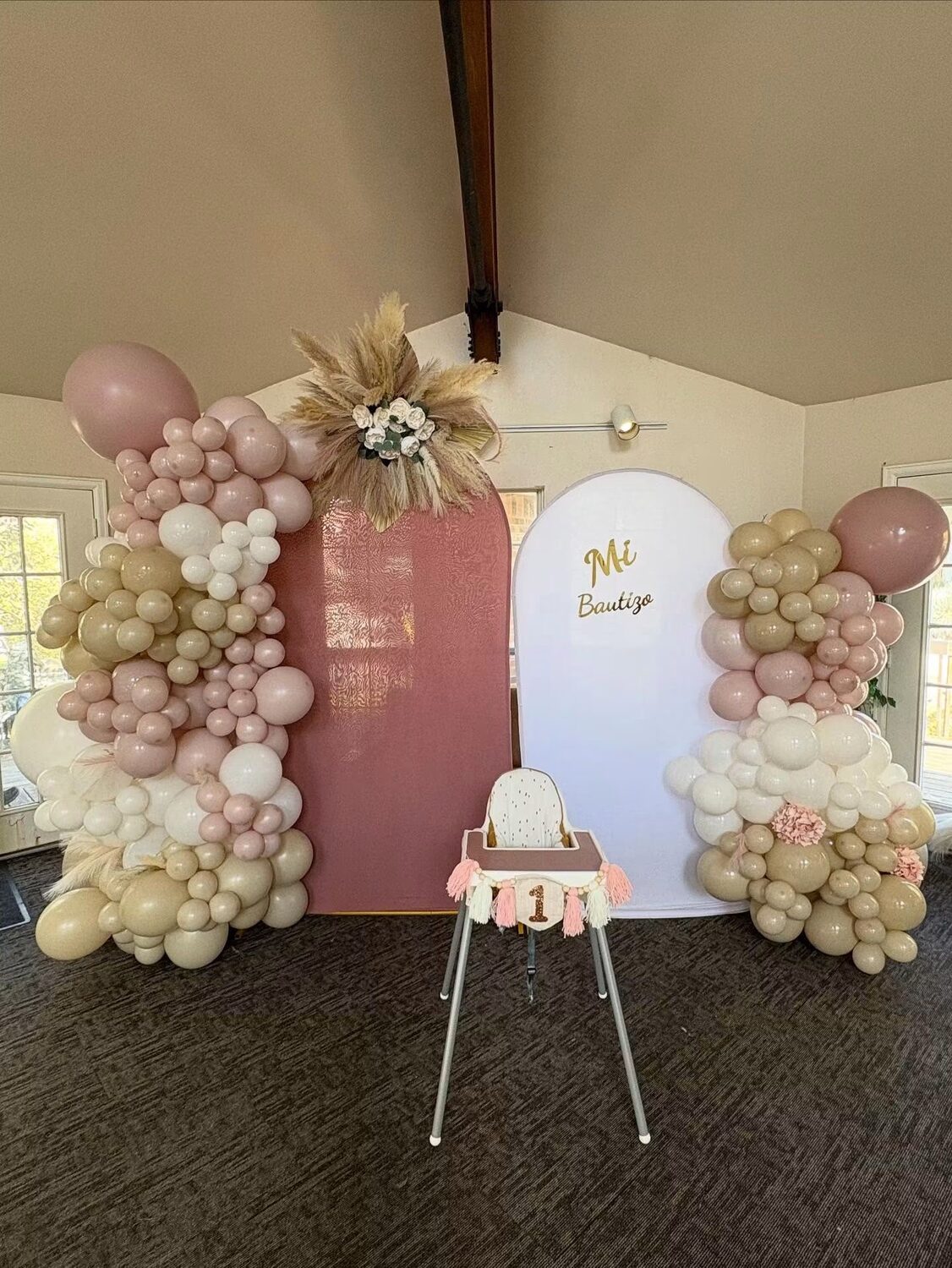 Custom themed cake by Juandy Impulso & Eventos, Denver CO
